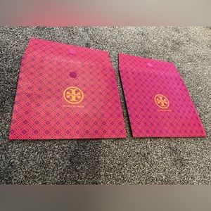 Tory Burch triangle gift bag